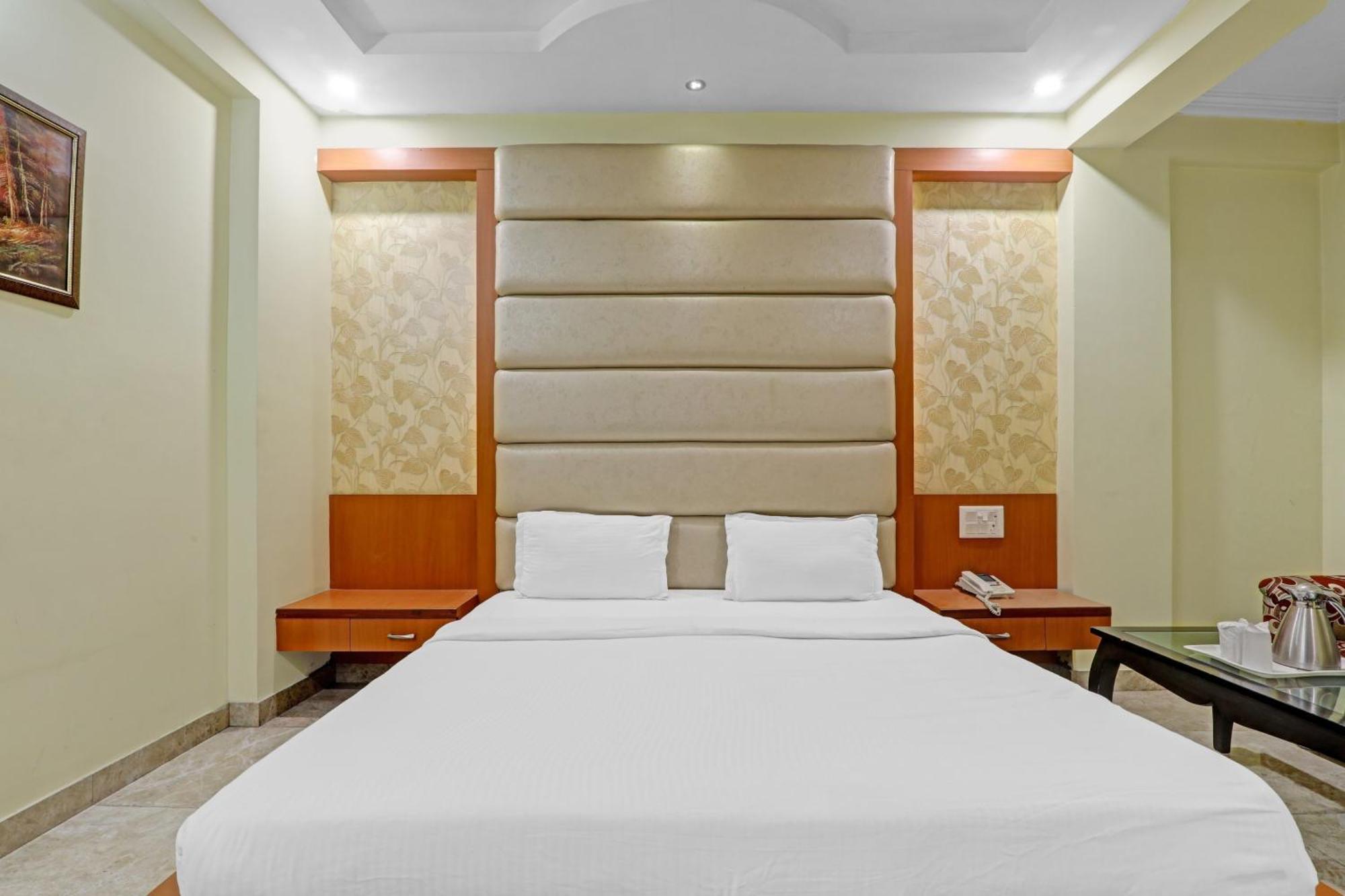 FabHotel Govinda Royal Kanpur Exterior foto